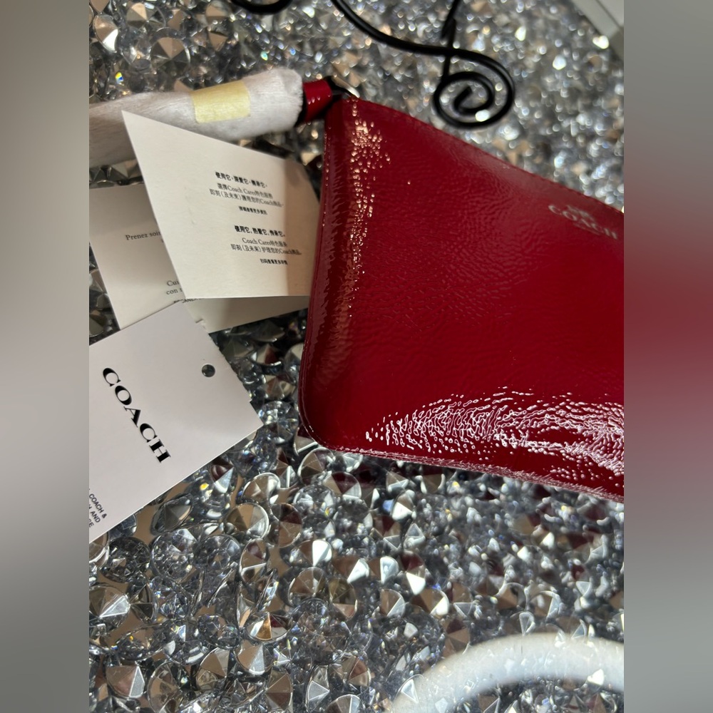 Coach Small Corner Zip Wristlet in red Patent Leather - Picture 8 of 11